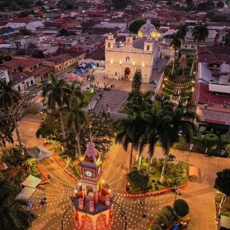 La Casa De Mamapan Hotel Colonial Ahuachapán المظهر الخارجي الصورة