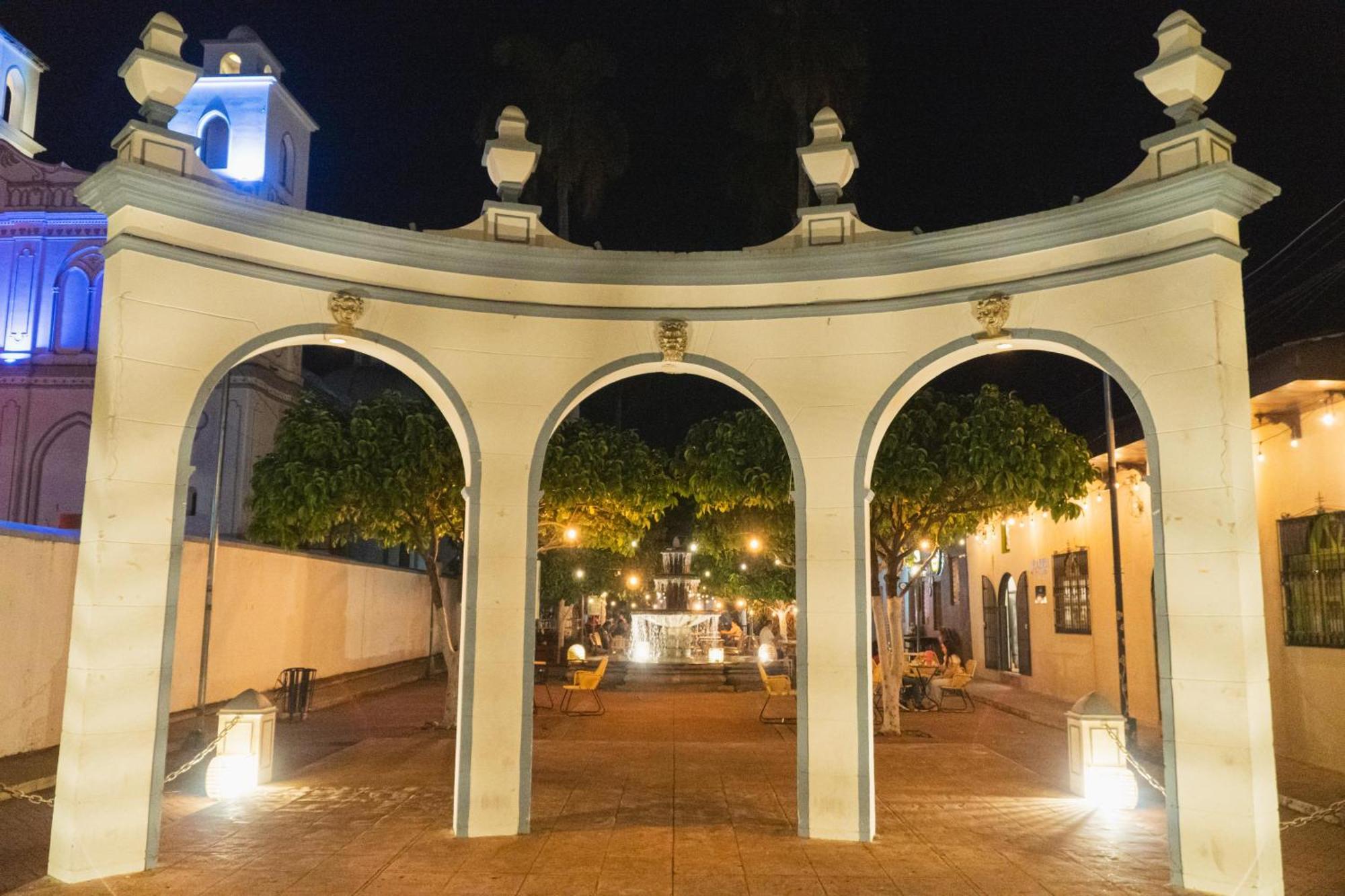 La Casa De Mamapan Hotel Colonial Ahuachapán المظهر الخارجي الصورة